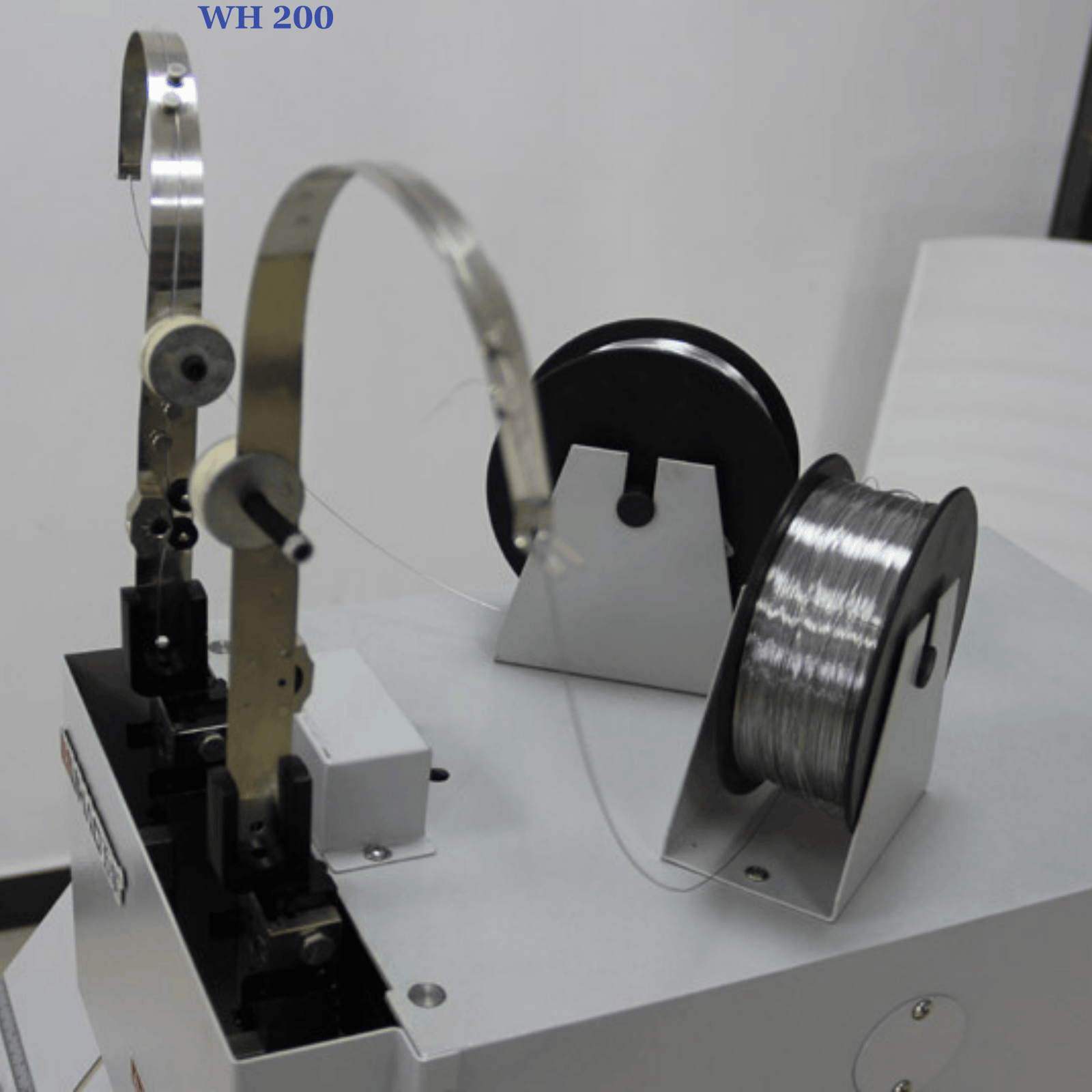 WH-200 Double Head Electric Wire Saddle Stapler - Image 3